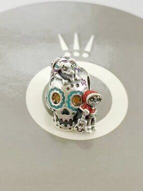 Pandora Disney Pixar Coco Miguel & Dante Skull Glow-in-the-dark Charm